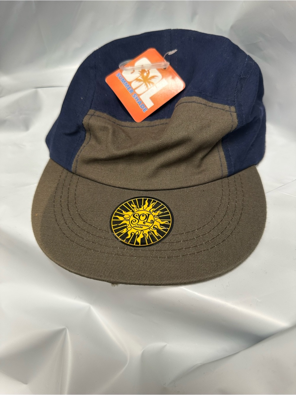 Sol Summer Shade Kids Two-Tone Navy and Olive Canvas Cap New With Tags
